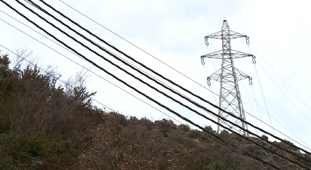 El consum d'energia baixa un 7,4% respecte el març de l'any passat