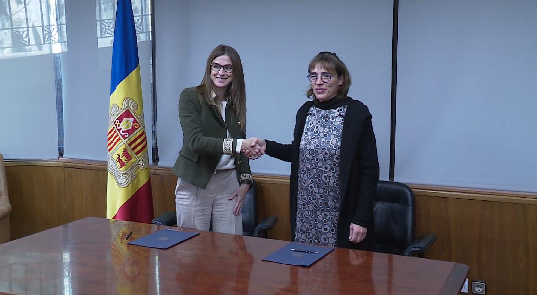 Conveni per impulsar el llibre blanc de la cultura