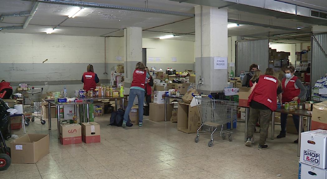 La Creu Roja tanca amb bones xifres la tercera campanya de recollida d'aliments des de l'esclat de la pandèmia