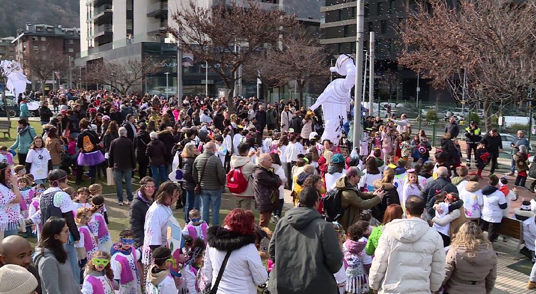 La cultura centra la rua de Carnaval d'Escaldes