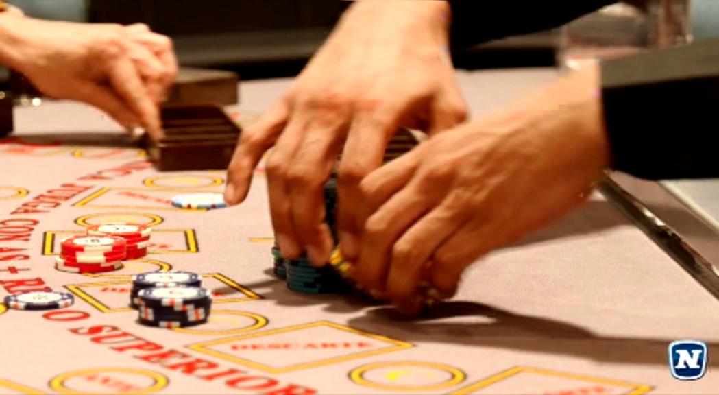 La decisió sobre el casino s’allarga de nou