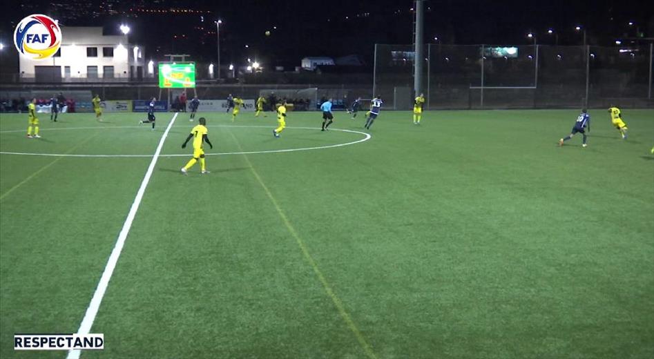 A la lliga Multisegur de futbol, el Sant Julià s'ha situat colíde