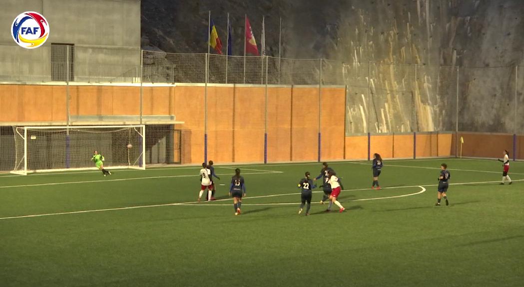 Derrota de l'Enfaf femení contra el Sant Cugat (0-5)