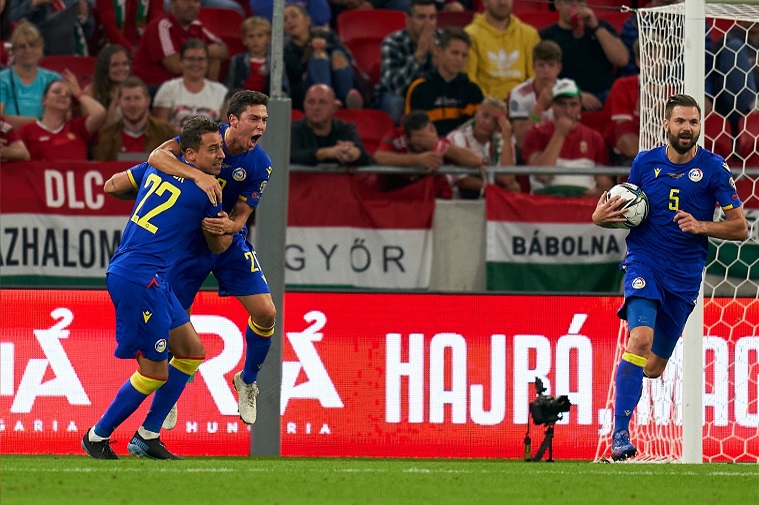 Derrota immerescuda a Hongria de la selecció més ambiciosa (2-1)