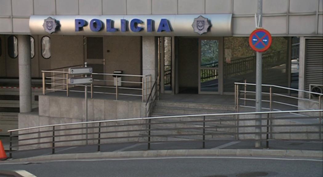 Detencions per violència de gènere, contraban de tabac i fugir d'un control policial