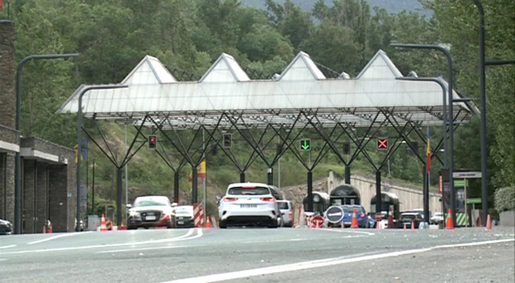 Detingut un home que volia entrar a Andorra amb 30 grams d'heroïna, marihuana i haixix