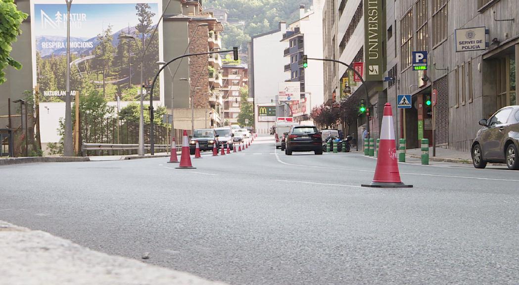 El doble carril de pujada a Sant Julià millora el trànsit a la parròquia 