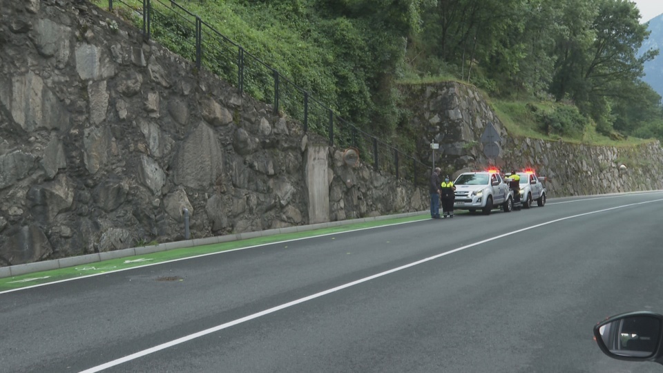 Una dona en estat crític després de ser atropellada a la carretera de l'Obac