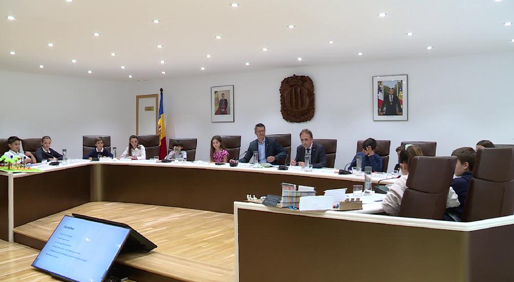 Els dotze consellers infantils d'Andorra la Vella presenten propostes encaminades al medi ambient, la cultura i la salut