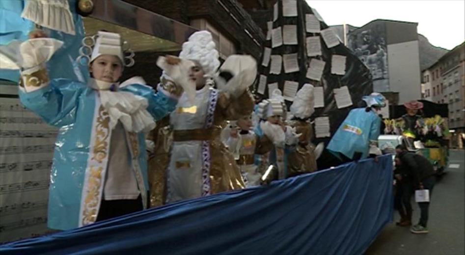 Els tradicionals concursos de coreografies i i comparses del carn