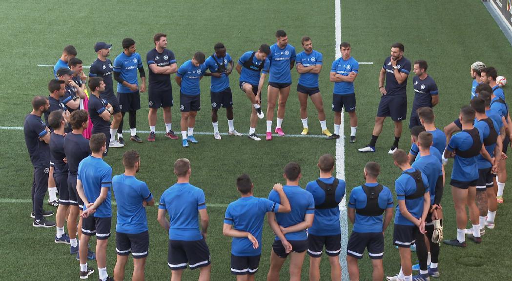 Eder Sarabia celebra l'adaptació dels dotze nous jugadors del FC Andorra: "Han entès perfectament què volíem"