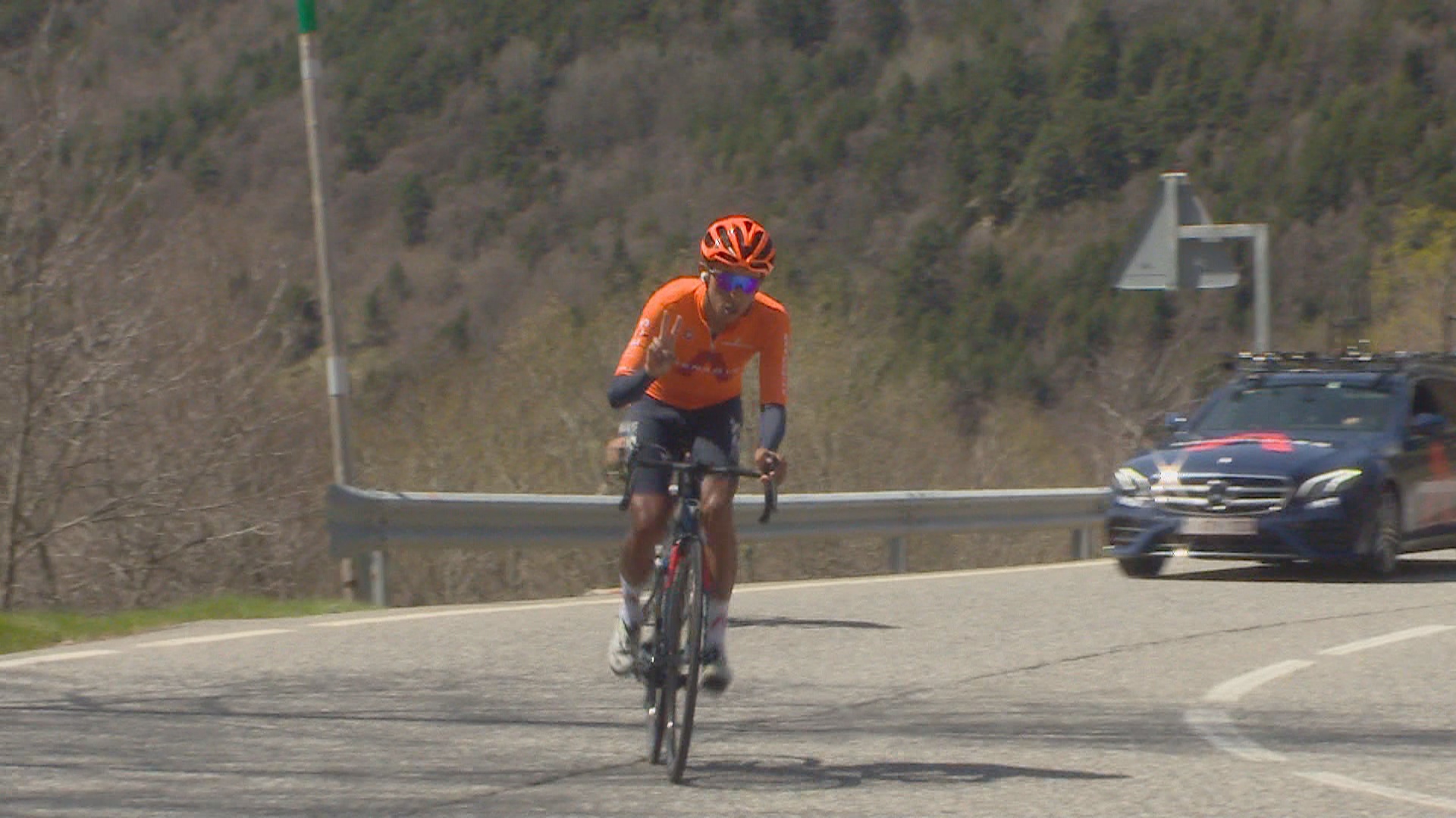 Egan Bernal entrena aquests dies a Andorra amb l'equip Ineos