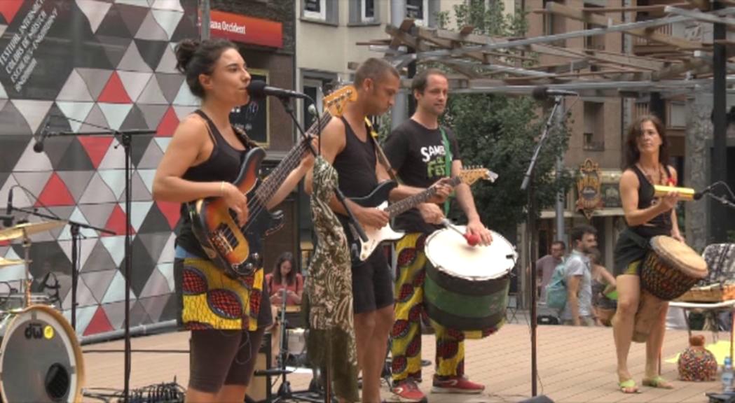 Electrònica amb pinzellades de soul, pop i funk amb Red Pèrill al Músiques del món