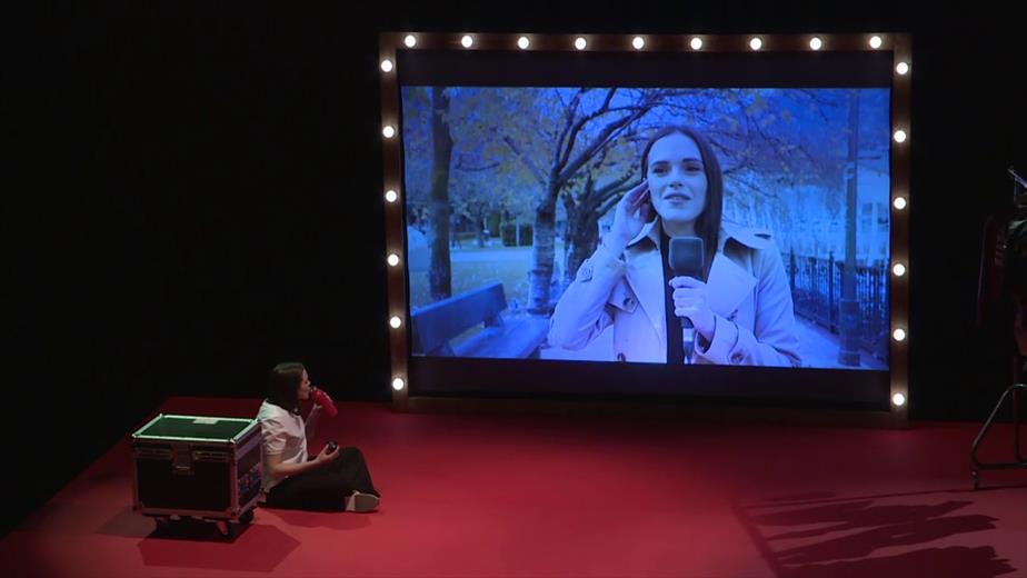 Diverses  de les persones que han participat en l'exposi