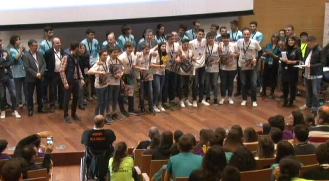 Un equip del col·legi Sant Ermengol guanya la 9a First Lego League