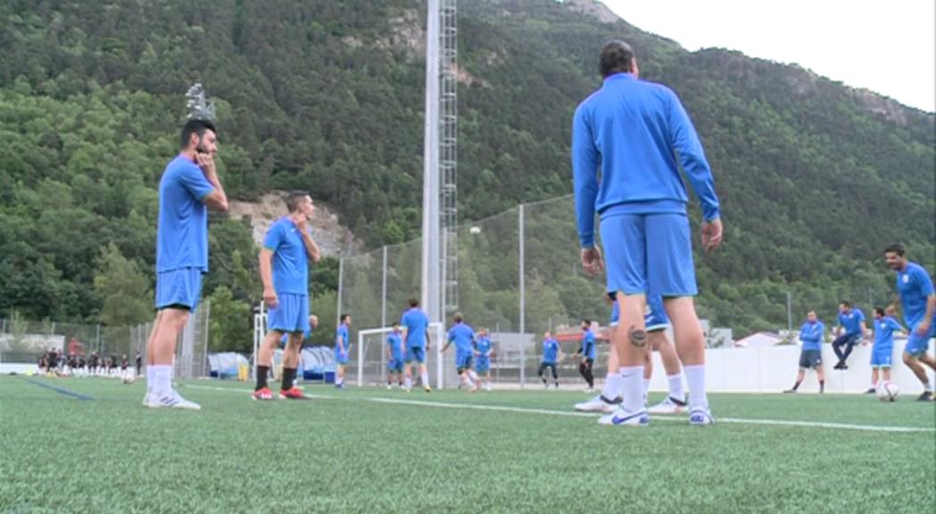 Els equips de la lliga nacional es reforcen per trencar l'hegemonia del VallBanc Santa Coloma