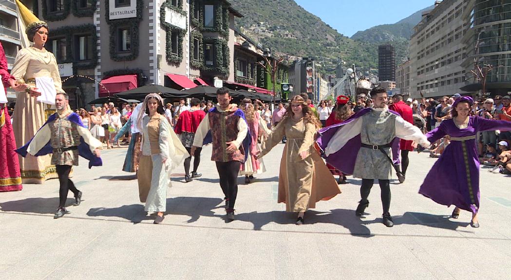 L'esbart dansaire d'Andorra la Vella participa a l'Art Folk Dance Festival de Xipre