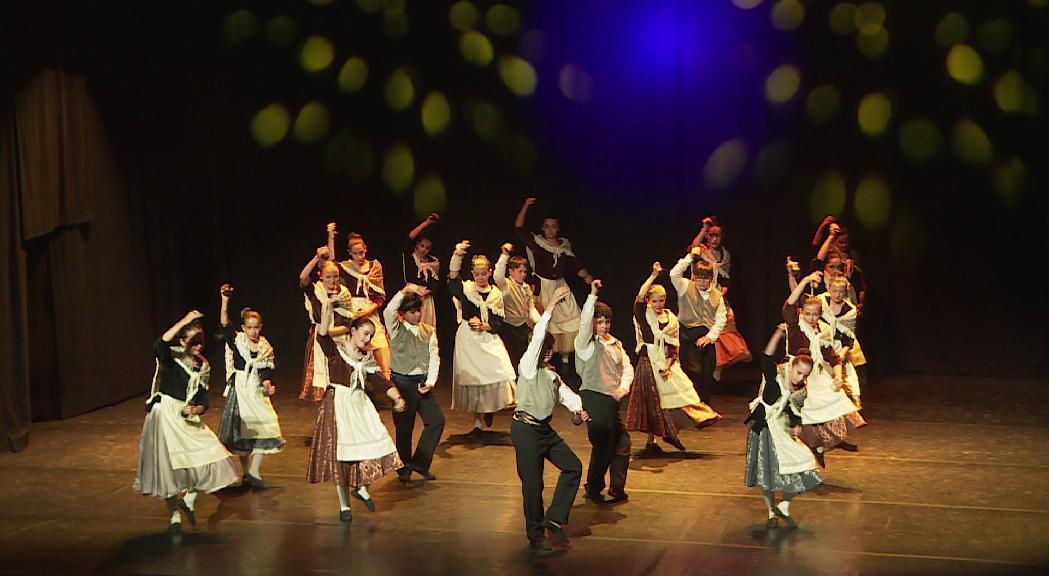  L'Esbart Valls del Nord clou el curs amb un festival a l'Auditori Nacional