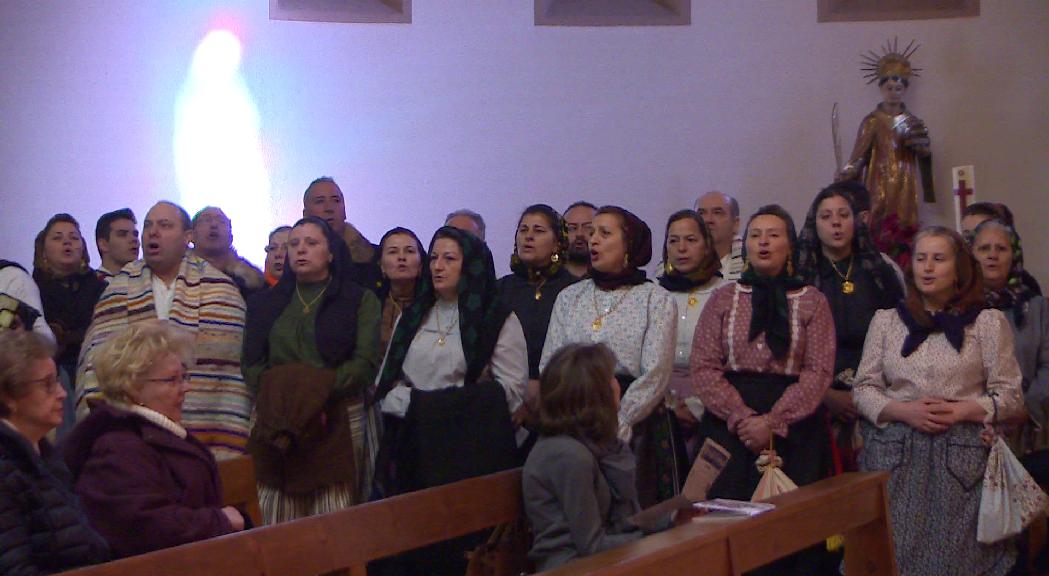 L'església de Sant Esteve acull la cantada de les Janeiras