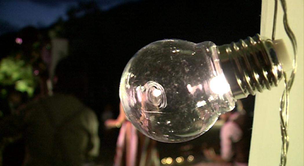 Espectacle immersiu de llums al nou parc de l'Ossa