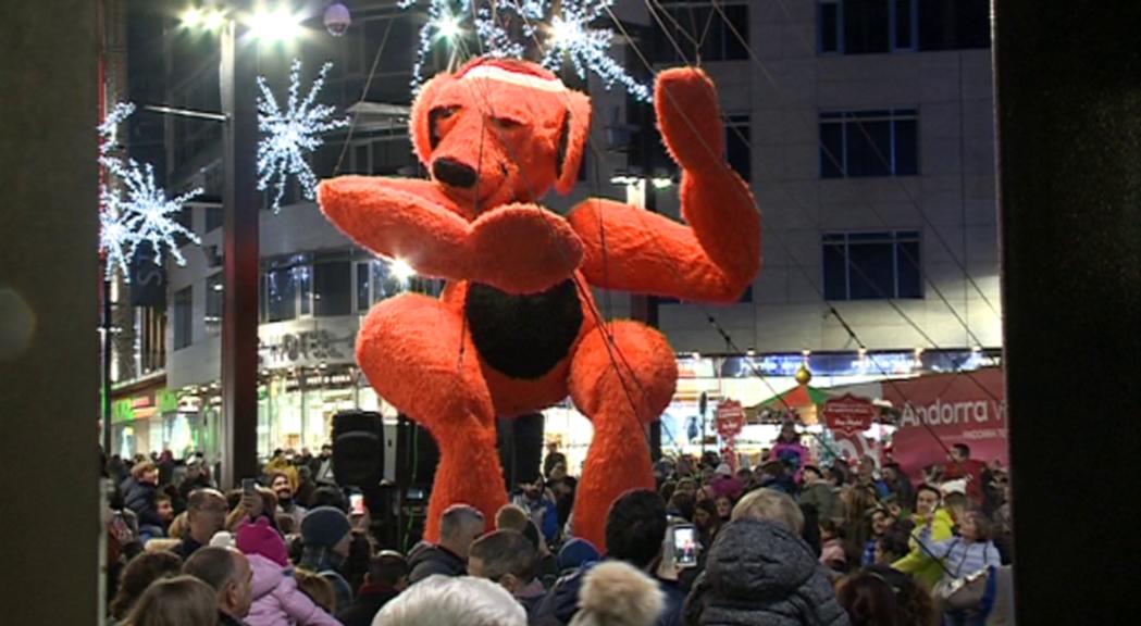 L'espectacle  "De Peluche" porta la màgia a Andorra la Vella 