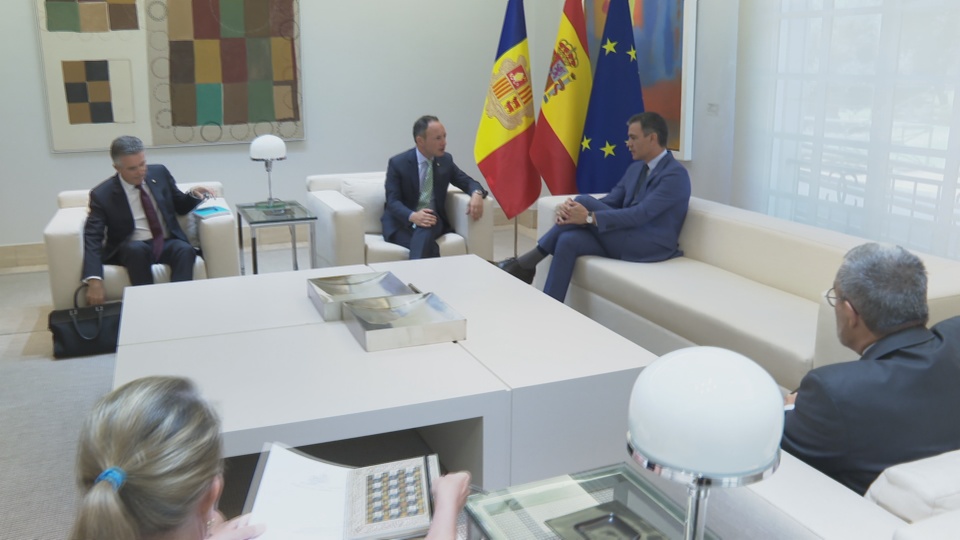 Espot posa damunt la taula una proposta de prestació per als espanyols que es queden sense feina a Andorra