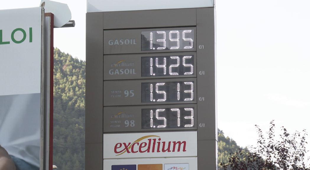 La facturació de les gasolineres va a l'alça per l'increment en el diferencial de preu, sobretot amb França