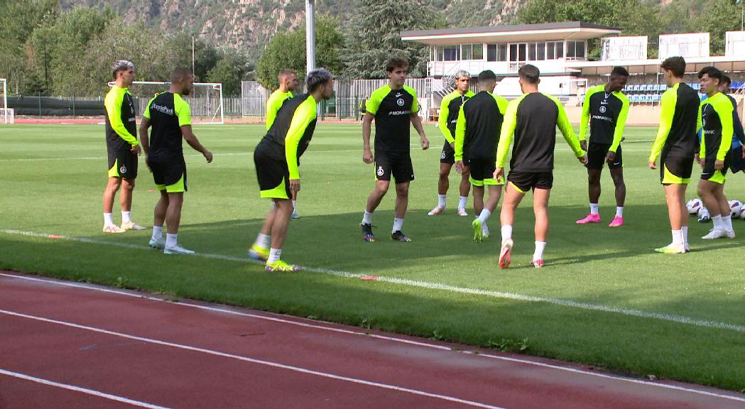 El FC Andorra busca un extrem i un davanter centre abans de tancar el mercat