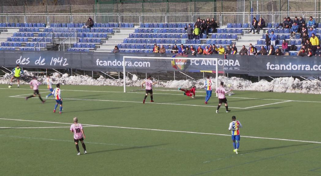 L'FC Andorra cau a casa contra el cuer (1-2)