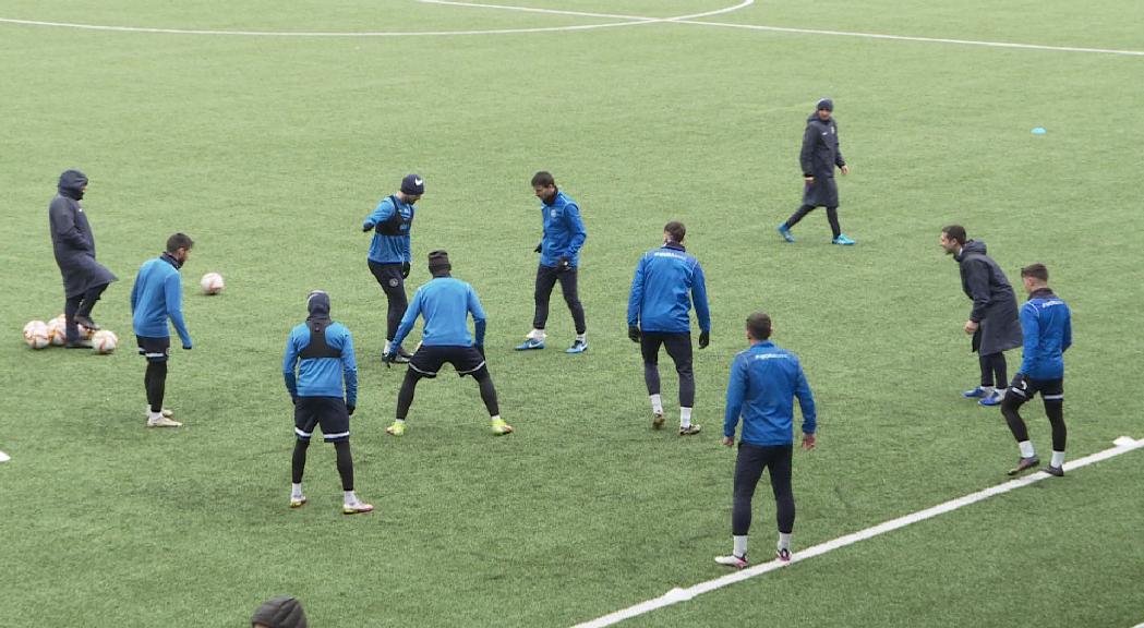 El FC Andorra manté la calma tot i la pèrdua del lideratge contra el Vila-real B d'Iker Álvarez