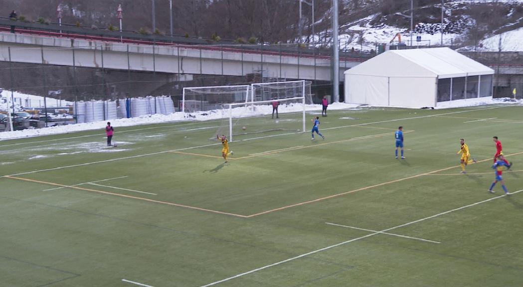 El FC Andorra tanca la primera volta amb un empat a 1 contra el Badalona