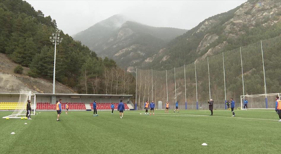 El partit entre el Futbol Club Pas de la Casa i el Futbol Club Sa