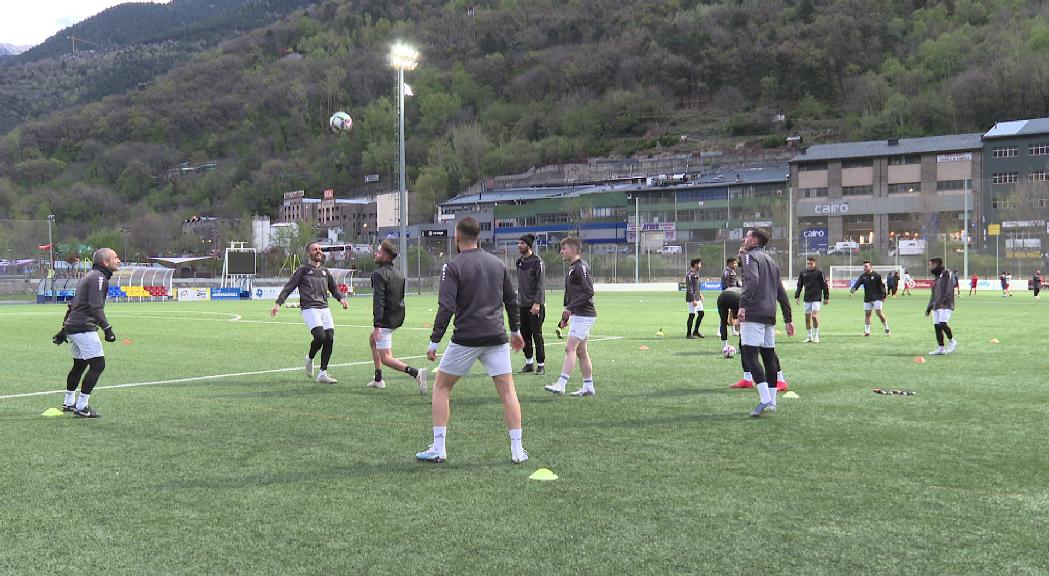 La Federació de Futbol aclareix amb els clubs les acusacions de l'UE Sant Julià