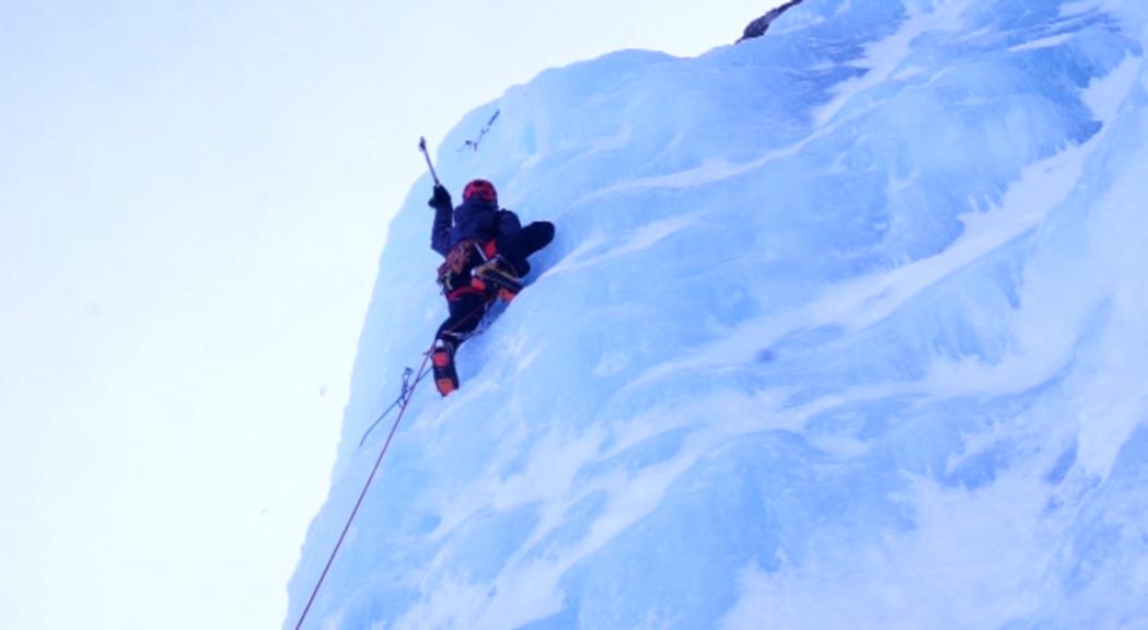 Ferran Vila, Guillem Colell i Damià Gil, primera promoció de l'Equip Nacional d'Alpinistes d'Andorra