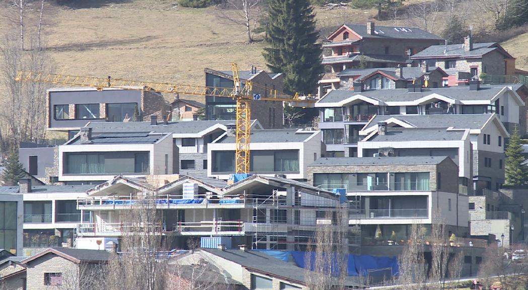 El fre a la construcció a la Massana convenç 