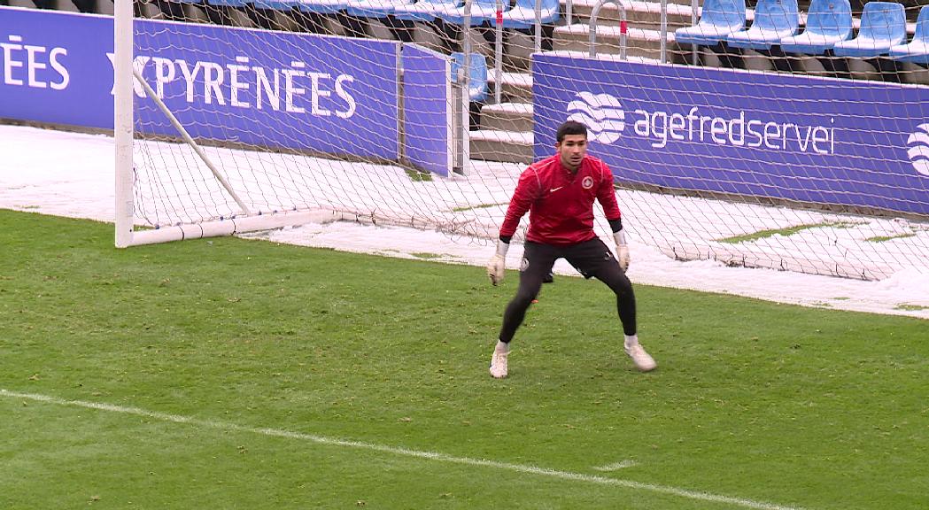 El fred i la neu, presents a l'entrenament del FC Andorra