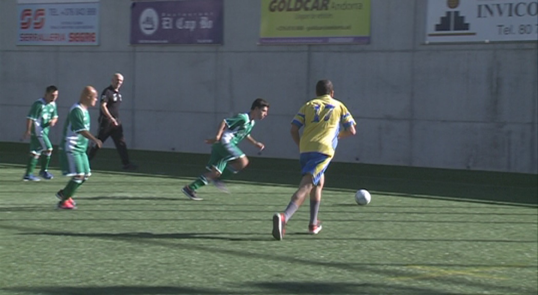 El futbol i l'atletisme centren el primer matí de competició dels Special Olympics