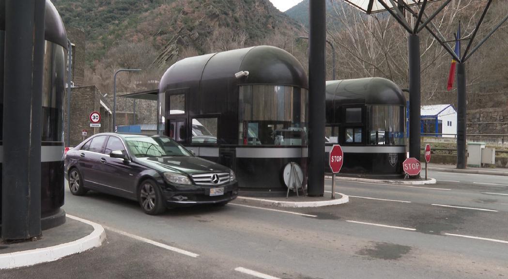 La Generalitat no preveu la possibilitat de permetre la mobilitat amb Andorra per veure familiars fins després del 9 d'abril