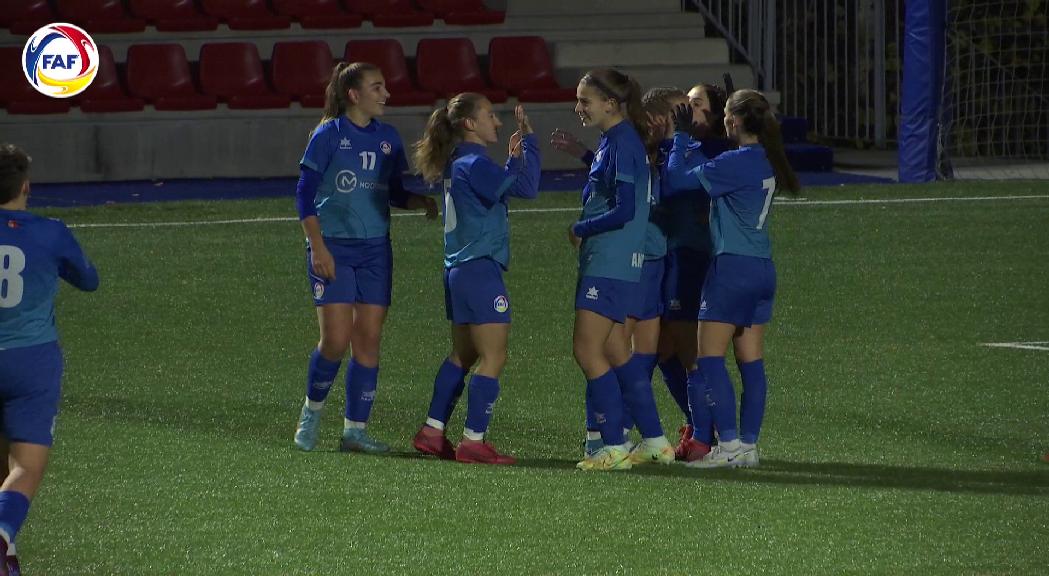 Golejada de l'Enfaf femení davant el Seagull B (5-0)