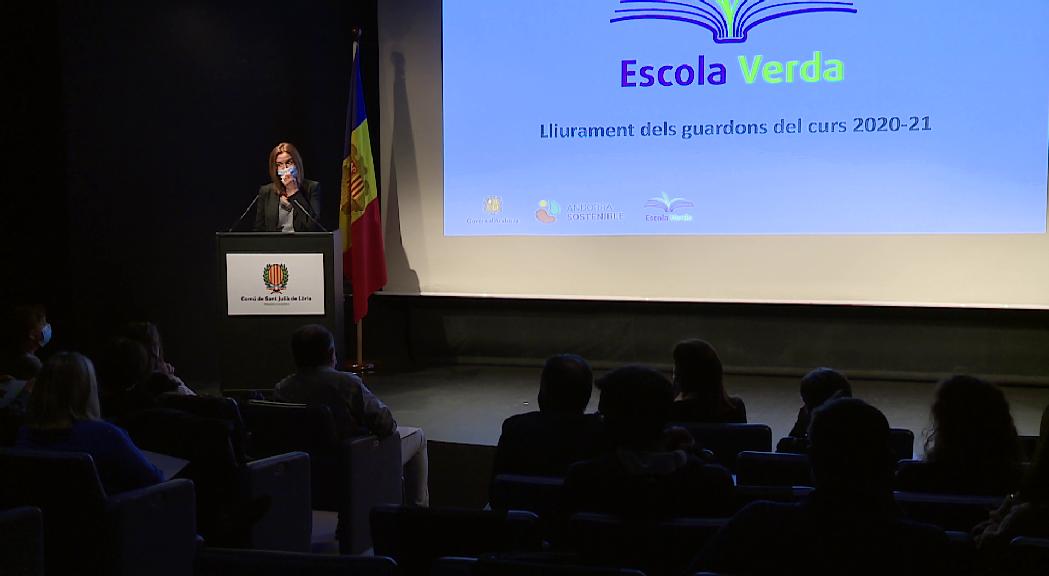 El Govern aposta per endurir el programa d'Escoles Verdes per mantenir la conscienciació dels joves