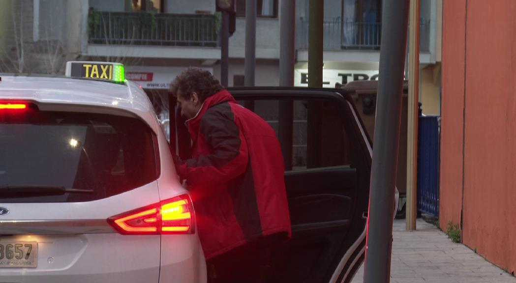 Govern encara no ha pagat la devolució del carburant als taxistes