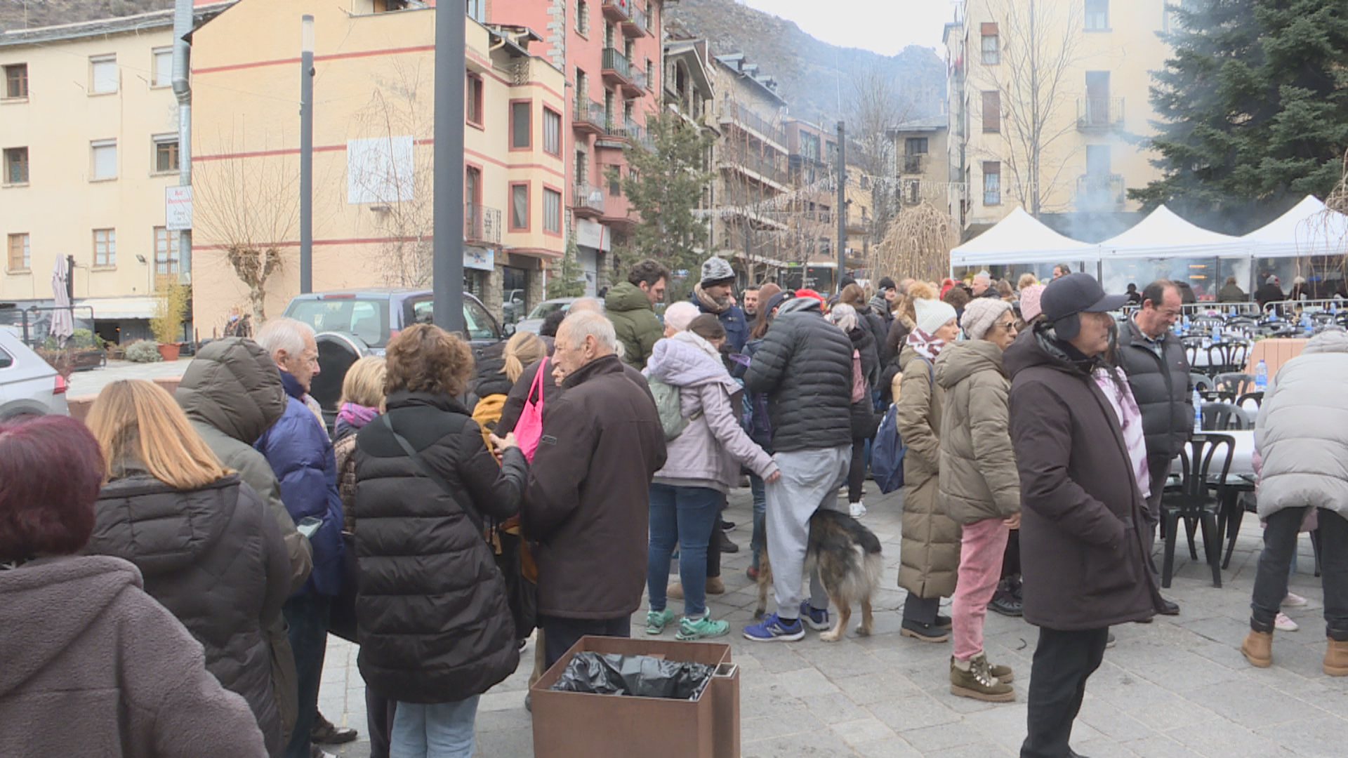 Gran ambient a l'escudellada popular d'Encamp