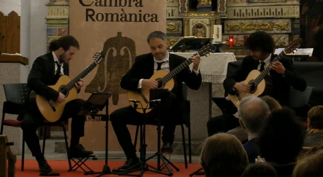 Les guitarres del Trio Desconcierto han fet viatjar els assistents per diferents punts d'Europa