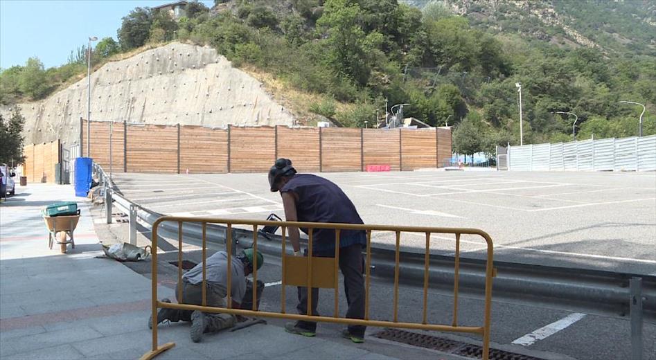 L'aparcament del Falgueró s'ha tancat per continuar les obres del