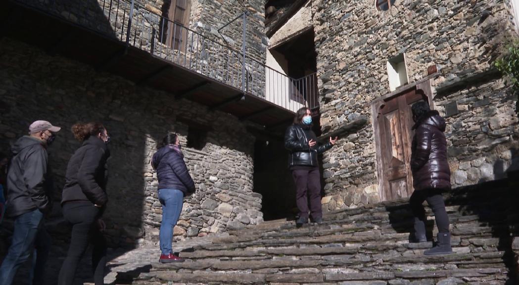 La història de Casa Rossell centra un nou itinerari per promocionar els museus en temps de coronavirus