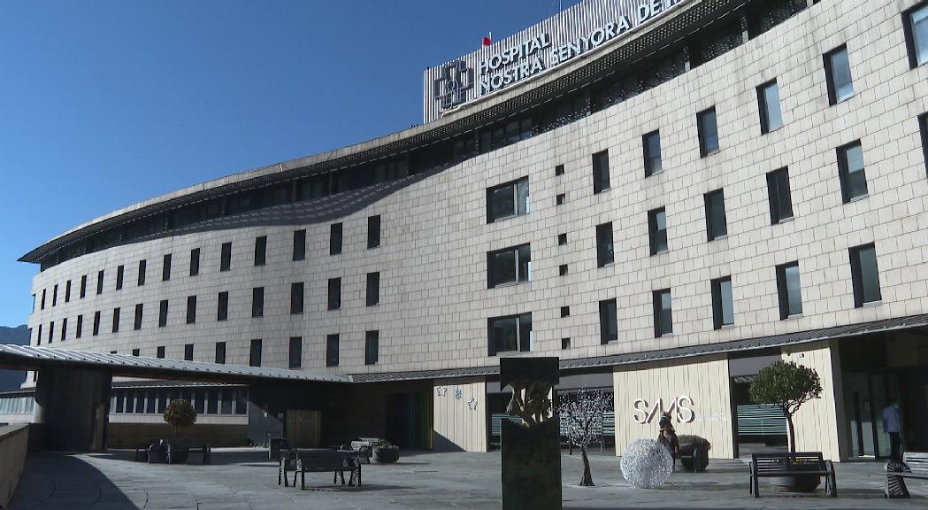 L'hospital amplia les visites a dues persones per dia