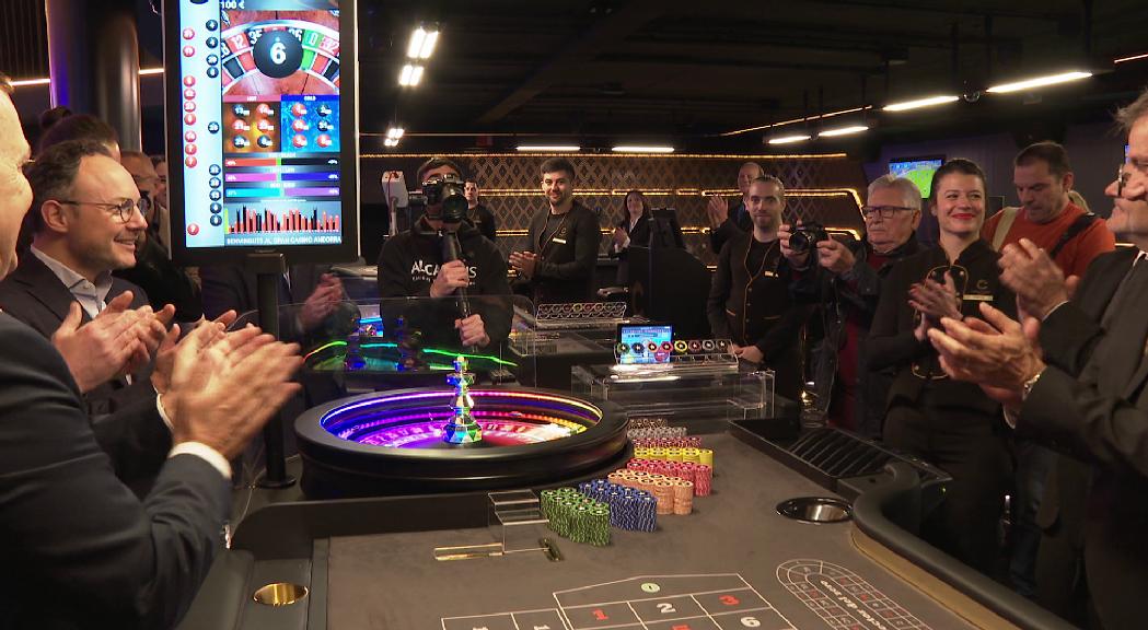 Inauguració institucional del casino Unnic