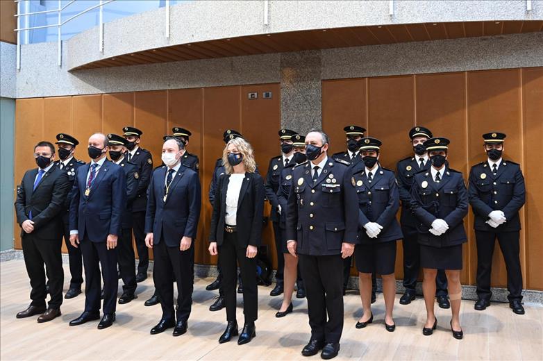 ?La policia ha celebrat aquest dilluns la cerimònia de jur