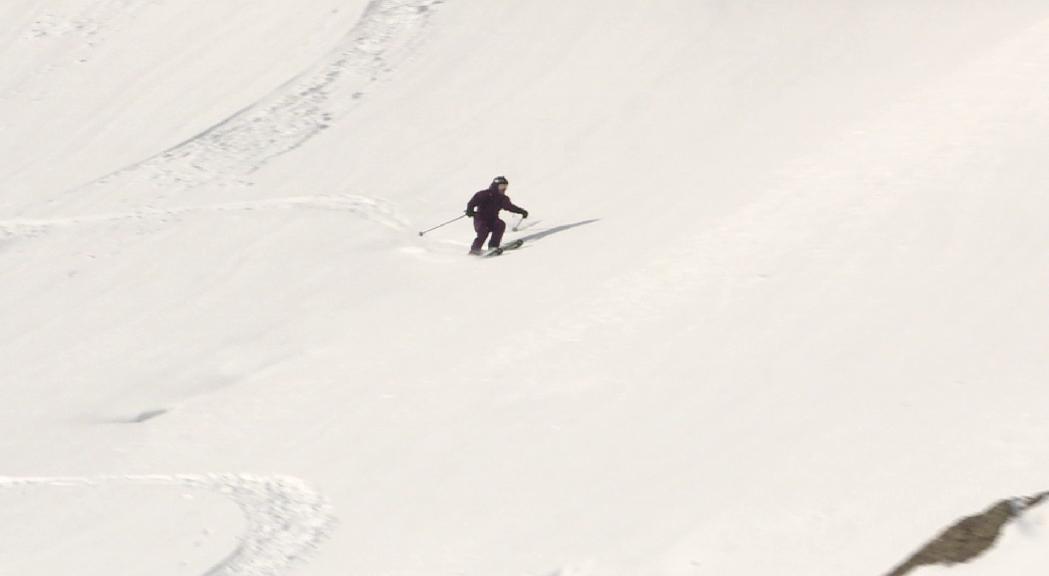 Joan Aracil disputa la tercera prova del Freeride World Tour al Canadà