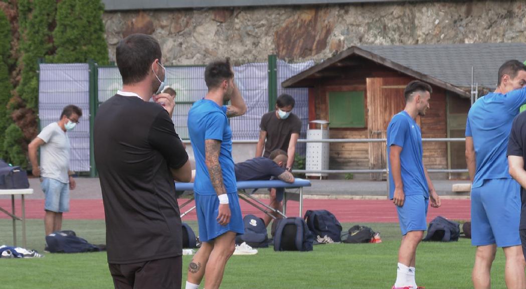 Jorquera prepara el debut oficial com a nou entrenador del VallBanc Santa Coloma contra l'Iskra de Montenegro